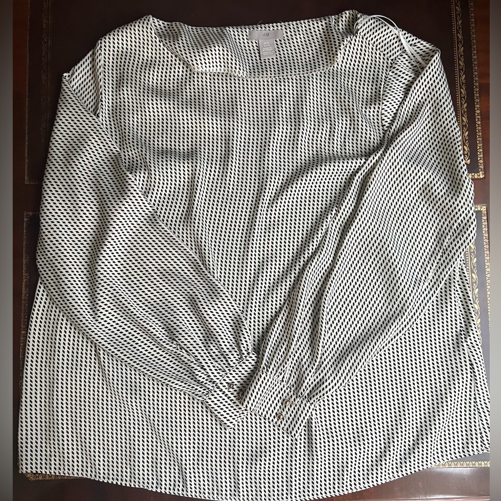 H&M Long Sleeve Blouse